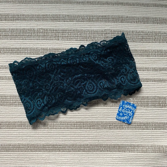 Free People Intimately Lace Reversible Bandeau Bra - Picture 2 of 5